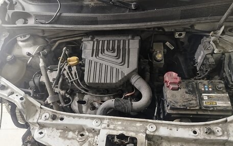 Renault Sandero II рестайлинг, 2016 год, 550 000 рублей, 10 фотография