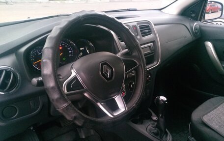 Renault Logan II, 2020 год, 985 000 рублей, 5 фотография