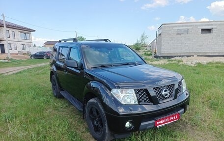Nissan Pathfinder, 2005 год, 970 000 рублей, 1 фотография