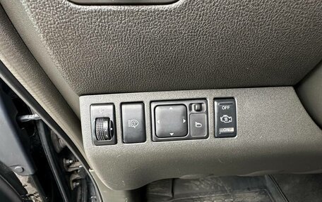 Nissan Pathfinder, 2005 год, 970 000 рублей, 9 фотография