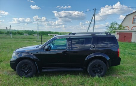 Nissan Pathfinder, 2005 год, 970 000 рублей, 2 фотография
