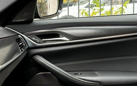 BMW 5 серия, 2021 год, 6 555 000 рублей, 13 фотография