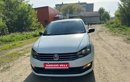 Volkswagen Polo VI (EU Market), 2018 год, 1 300 000 рублей, 1 фотография
