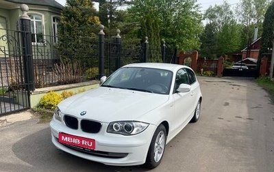 BMW 1 серия, 2011 год, 800 000 рублей, 1 фотография