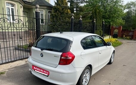 BMW 1 серия, 2011 год, 800 000 рублей, 8 фотография
