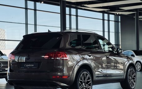 Volkswagen Touareg III, 2013 год, 3 550 000 рублей, 2 фотография