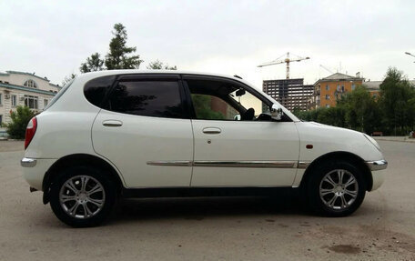 Toyota Duet, 2000 год, 590 000 рублей, 3 фотография