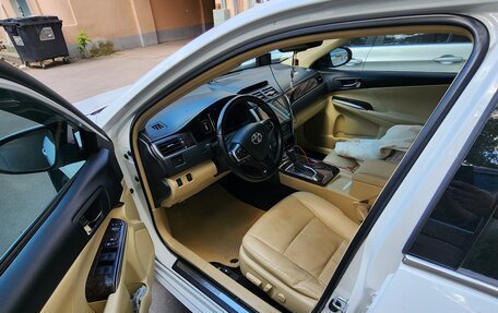 Toyota Camry, 2017 год, 1 850 000 рублей, 3 фотография
