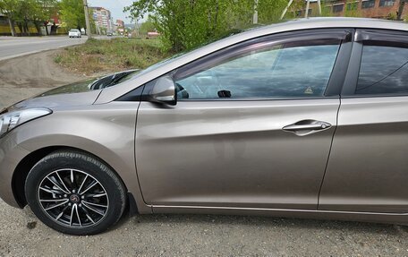 Hyundai Elantra V, 2012 год, 1 250 000 рублей, 7 фотография