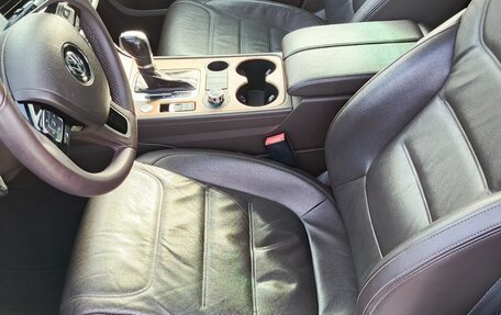 Volkswagen Touareg III, 2013 год, 2 000 000 рублей, 6 фотография