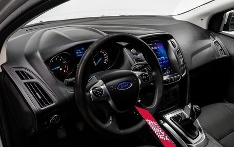Ford Focus III, 2015 год, 990 000 рублей, 10 фотография