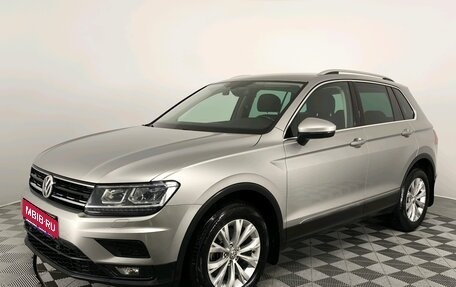 Volkswagen Tiguan II, 2018 год, 2 290 000 рублей, 1 фотография