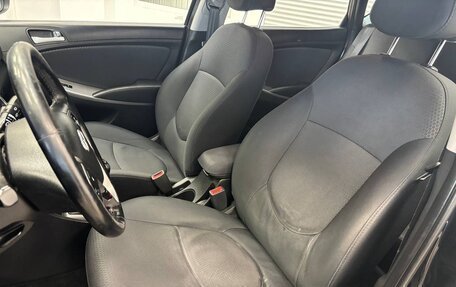 Hyundai Solaris II рестайлинг, 2016 год, 950 000 рублей, 19 фотография