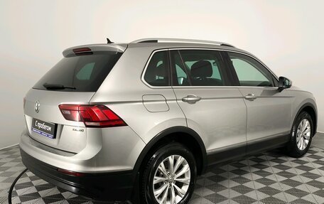 Volkswagen Tiguan II, 2018 год, 2 290 000 рублей, 6 фотография