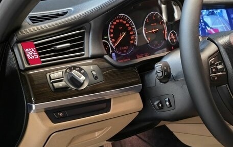 BMW 7 серия, 2009 год, 1 999 000 рублей, 11 фотография