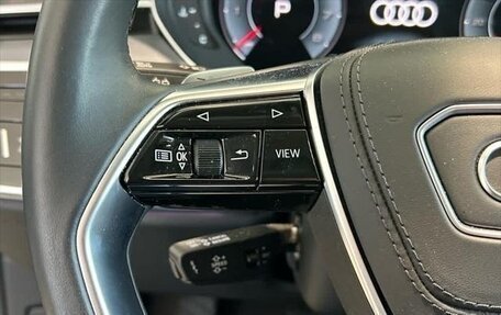 Audi A8, 2022 год, 6 868 000 рублей, 14 фотография