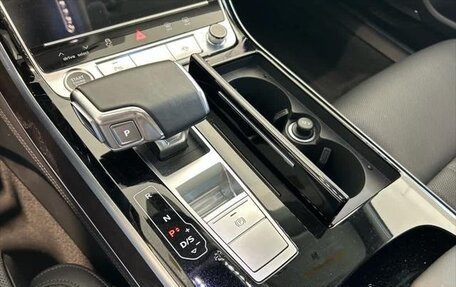 Audi A8, 2022 год, 6 868 000 рублей, 13 фотография
