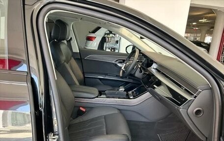 Audi A8, 2022 год, 6 868 000 рублей, 20 фотография
