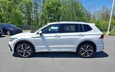 Volkswagen Tiguan II, 2022 год, 4 660 000 рублей, 6 фотография