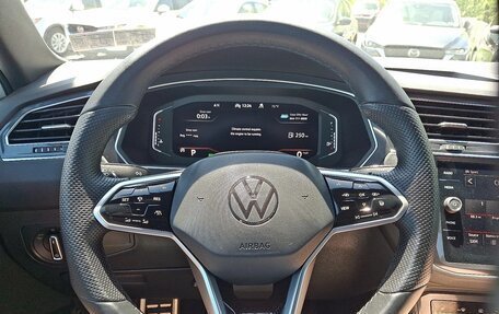 Volkswagen Tiguan II, 2022 год, 4 660 000 рублей, 13 фотография