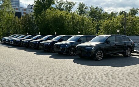 Audi Q7, 2025 год, 18 599 000 рублей, 40 фотография