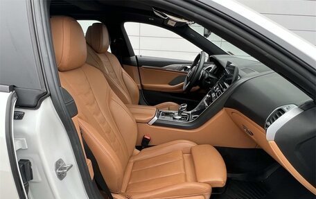 BMW 8 серия, 2022 год, 7 321 000 рублей, 17 фотография
