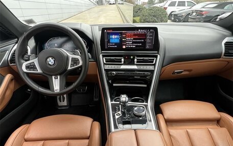 BMW 8 серия, 2022 год, 7 321 000 рублей, 18 фотография