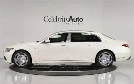Mercedes-Benz Maybach S-Класс, 2022 год, 23 000 000 рублей, 2 фотография