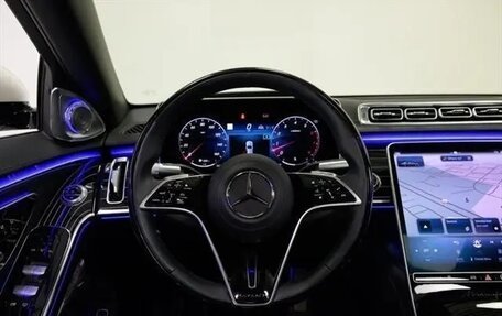 Mercedes-Benz Maybach S-Класс, 2022 год, 23 000 000 рублей, 15 фотография
