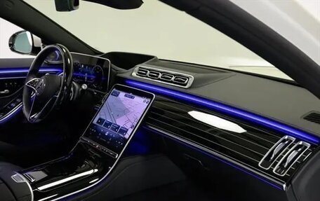 Mercedes-Benz Maybach S-Класс, 2022 год, 23 000 000 рублей, 22 фотография