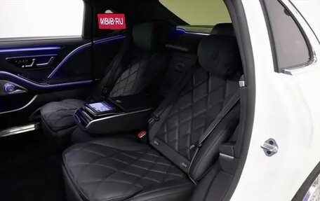Mercedes-Benz Maybach S-Класс, 2022 год, 23 000 000 рублей, 28 фотография
