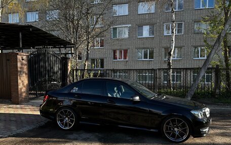 Mercedes-Benz C-Класс, 2013 год, 1 700 000 рублей, 4 фотография