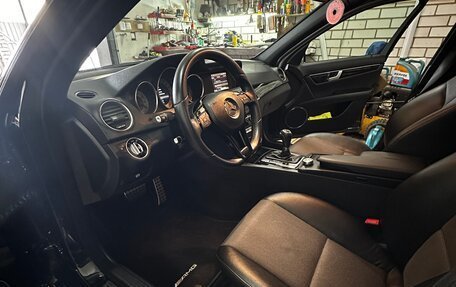 Mercedes-Benz C-Класс, 2013 год, 1 700 000 рублей, 25 фотография