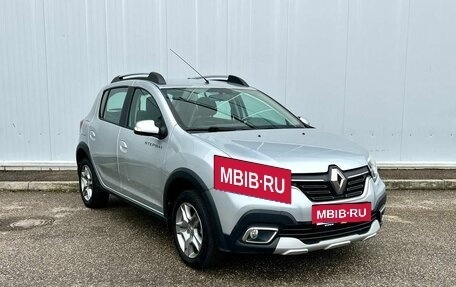 Renault Sandero II рестайлинг, 2021 год, 1 270 000 рублей, 3 фотография