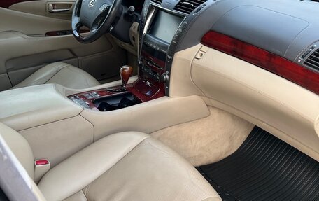 Lexus LS IV, 2008 год, 1 435 000 рублей, 13 фотография
