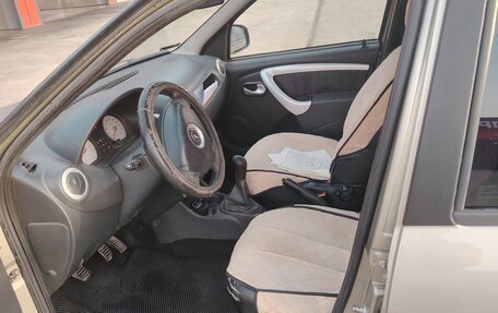 Renault Logan I, 2012 год, 560 000 рублей, 2 фотография