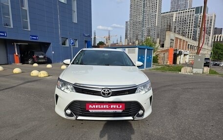 Toyota Camry, 2016 год, 2 370 000 рублей, 3 фотография