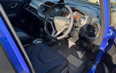 Honda Fit III, 2010 год, 920 000 рублей, 11 фотография