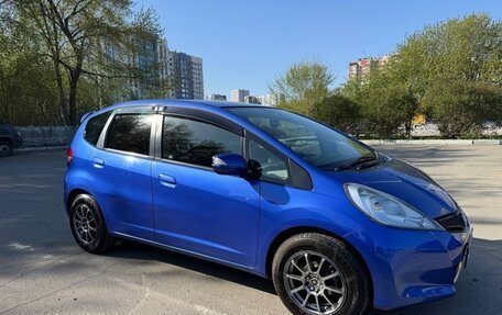 Honda Fit III, 2010 год, 920 000 рублей, 8 фотография