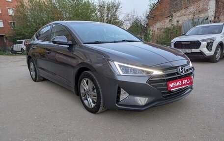 Hyundai Elantra VI рестайлинг, 2019 год, 1 900 000 рублей, 3 фотография
