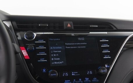 Toyota Camry, 2018 год, 3 390 000 рублей, 27 фотография