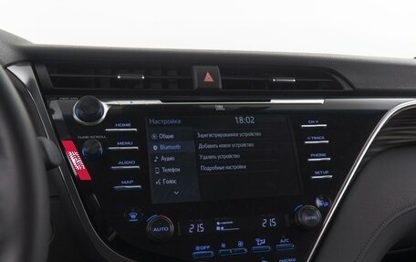 Toyota Camry, 2018 год, 3 390 000 рублей, 24 фотография