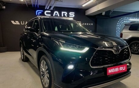 Toyota Highlander, 2024 год, 7 190 000 рублей, 1 фотография