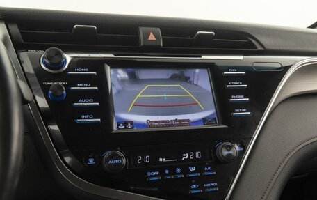 Toyota Camry, 2020 год, 2 670 000 рублей, 21 фотография