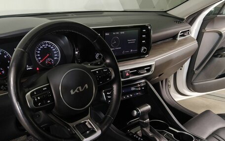 KIA K5, 2021 год, 2 349 000 рублей, 16 фотография