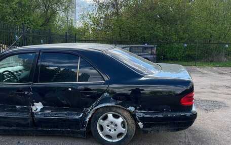 Mercedes-Benz E-Класс, 1996 год, 110 000 рублей, 11 фотография