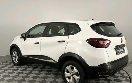 Renault Kaptur I рестайлинг, 2018 год, 1 060 000 рублей, 8 фотография