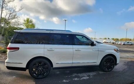 Lincoln Navigator, 2022 год, 11 850 000 рублей, 6 фотография