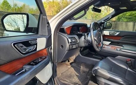 Lincoln Navigator, 2022 год, 11 850 000 рублей, 33 фотография