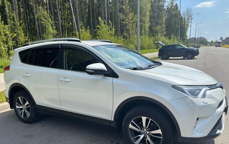 Toyota RAV4, 2016 год, 2 500 000 рублей, 11 фотография